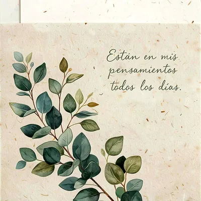 Imagen con ramas de eucalipto de hojas verdes y azuladas sobre un fondo texturizado color beige claro. El texto visible dice: 'Están en mis pensamientos todos los días'.